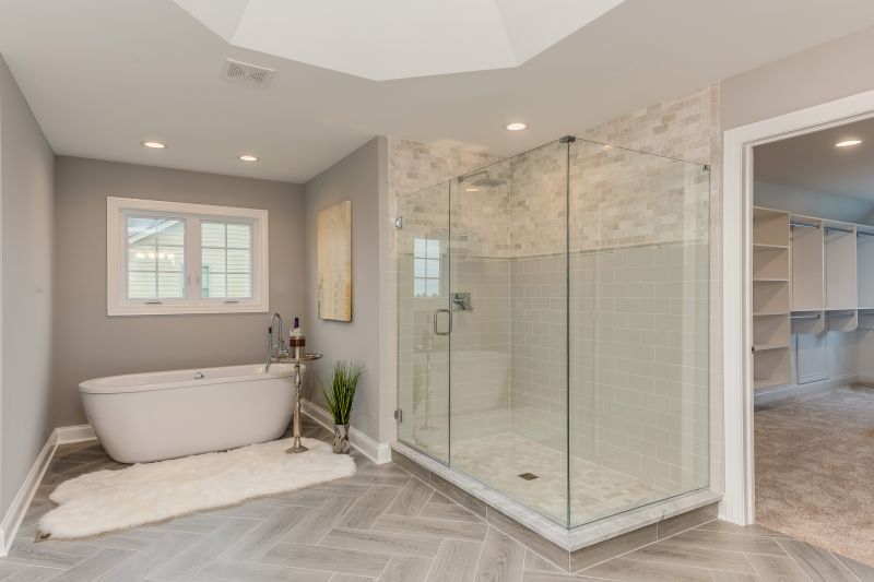 Best Bathroom Remodel Contractors in Muscatine, IA